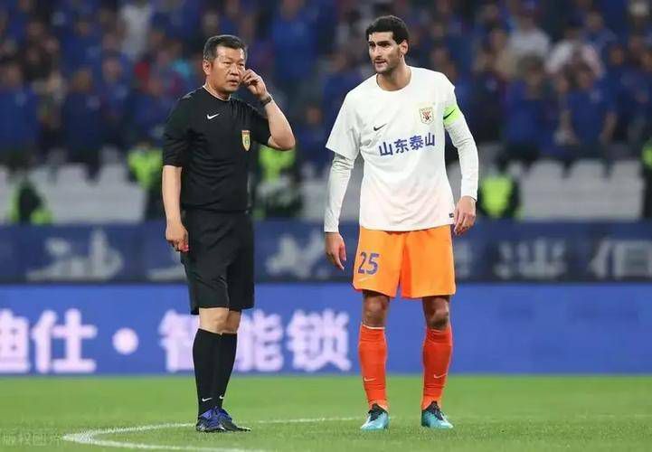 女生脱裤子让男生捅