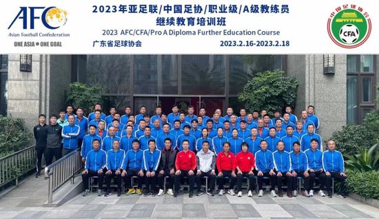 他扒开我的内裤强吻我下面视频