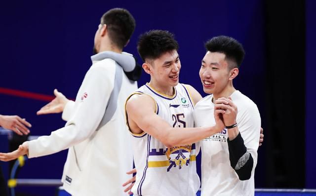 五月瑟瑟